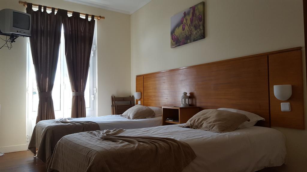 A Casa Do Lado Pensionat Horta  Eksteriør billede